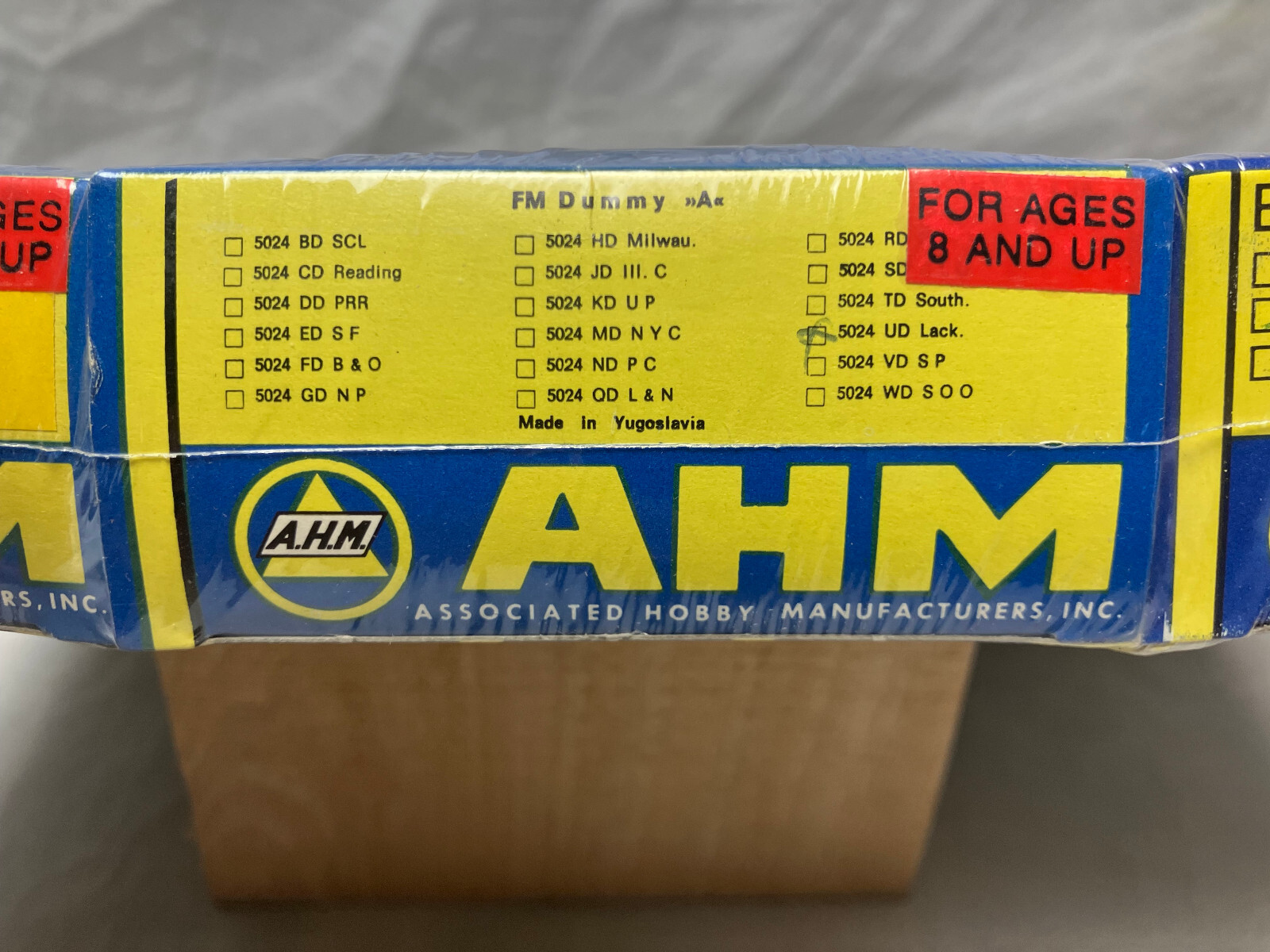 Sealed 3-pac, AHM loco, dummy and caboose. Lacawanna