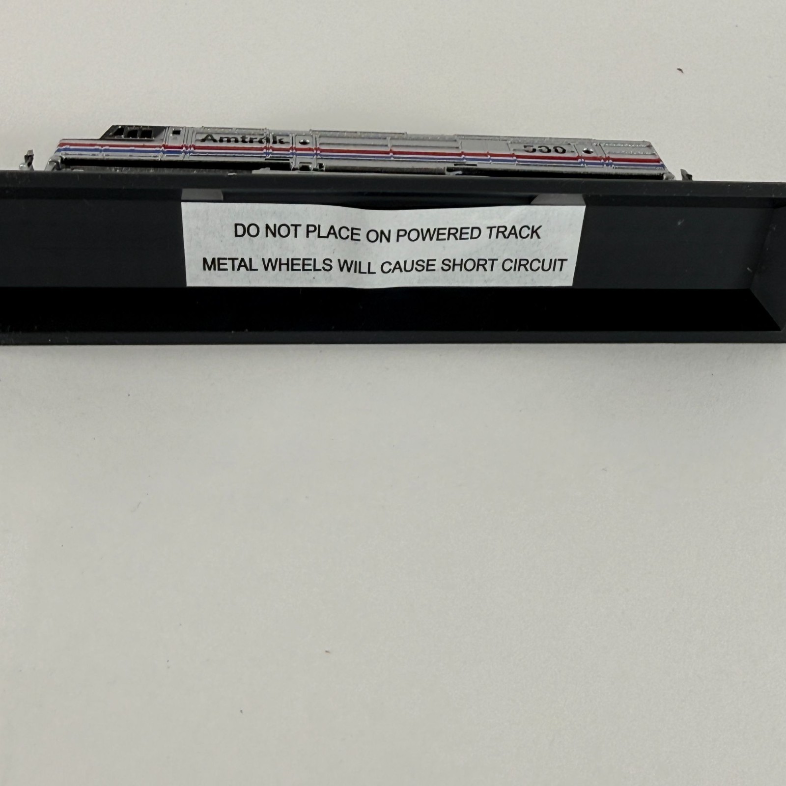 Amtrak 530 EMD FP45 N Scale Diecast Locomotive Model Silver/Black/Red/Blue