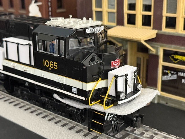 LIONEL NS Savannah and Atlanta #1065 Legacy SD70ACE –O Scale