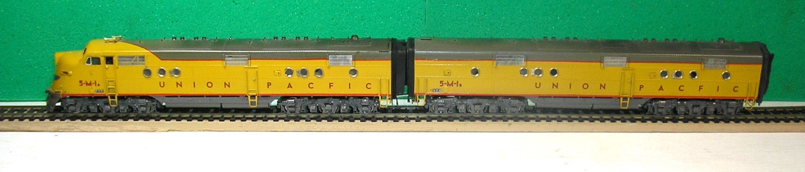 Overland OMI-5863/5864 HO UP E3A/E3B Diesels #5-M-1A/5-M-1B, Run Well