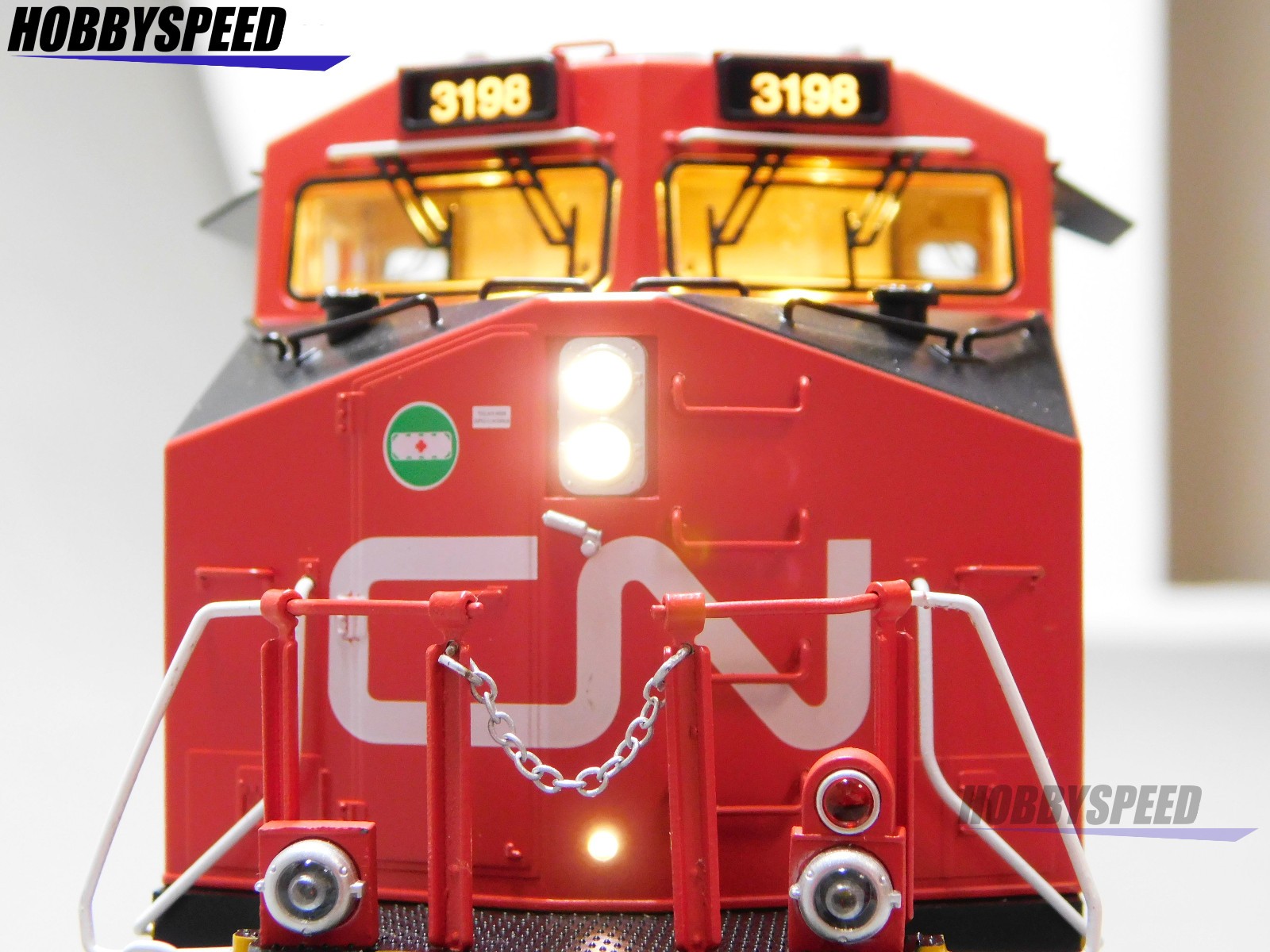 LIONEL BTO CANADIAN NATIONAL SUPERBASS ET44AC DIESEL ENGINE O GAUGE 2533469 NEW