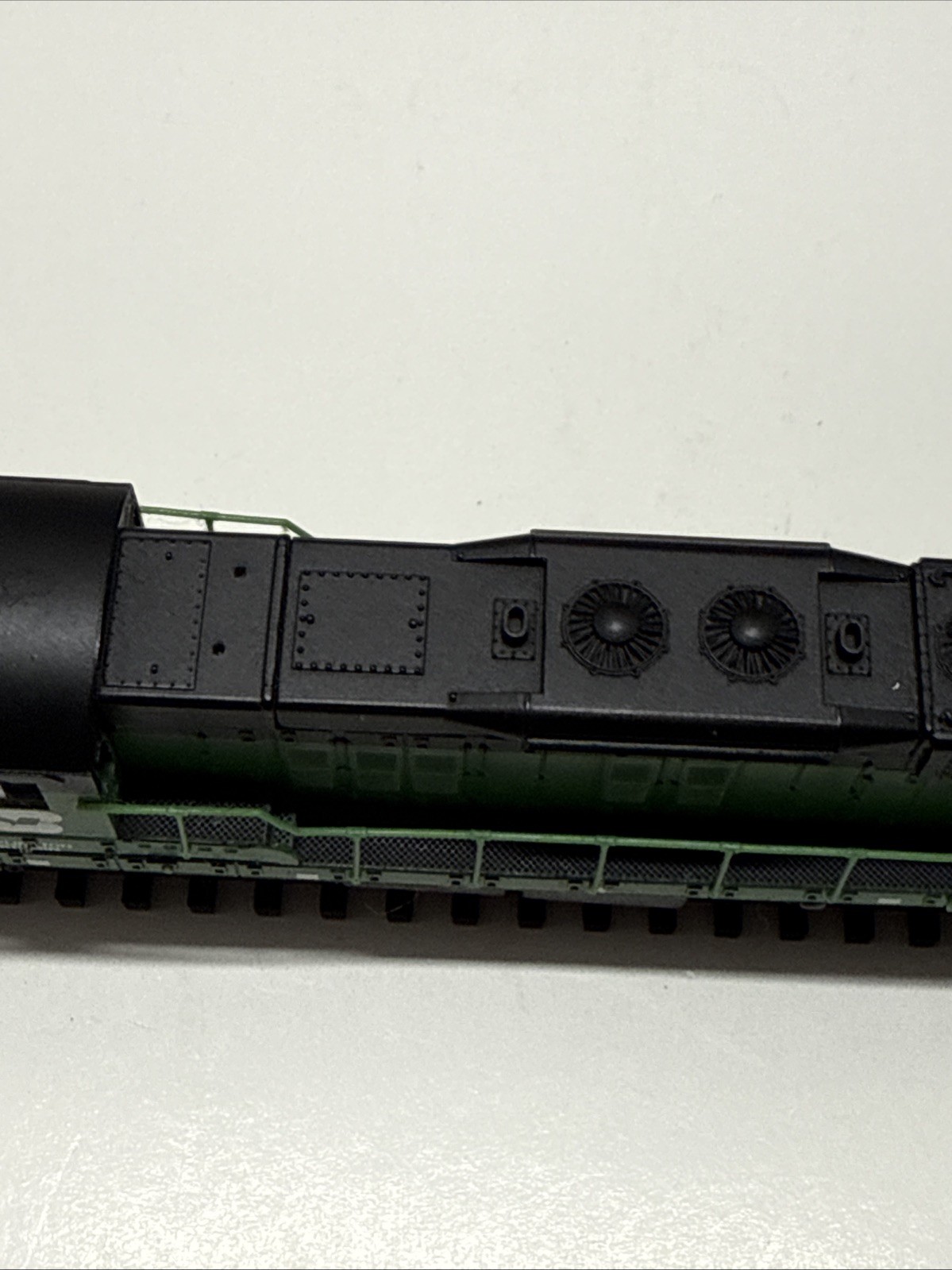 LIFE LIKE N Scale 7740 Burlington Northern BN SD7 #6232 DC Green READ Untested
