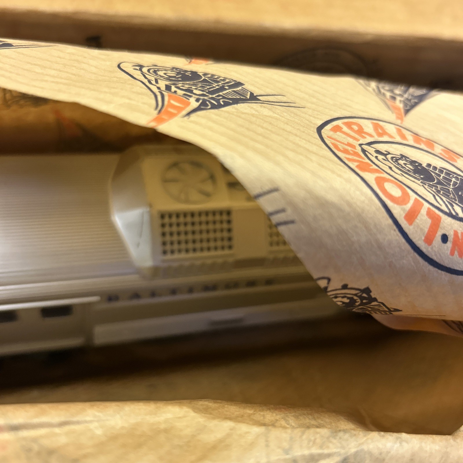 Lionel 404 Baltimore & Ohio – new, wrapped in original box-damage, see pictures