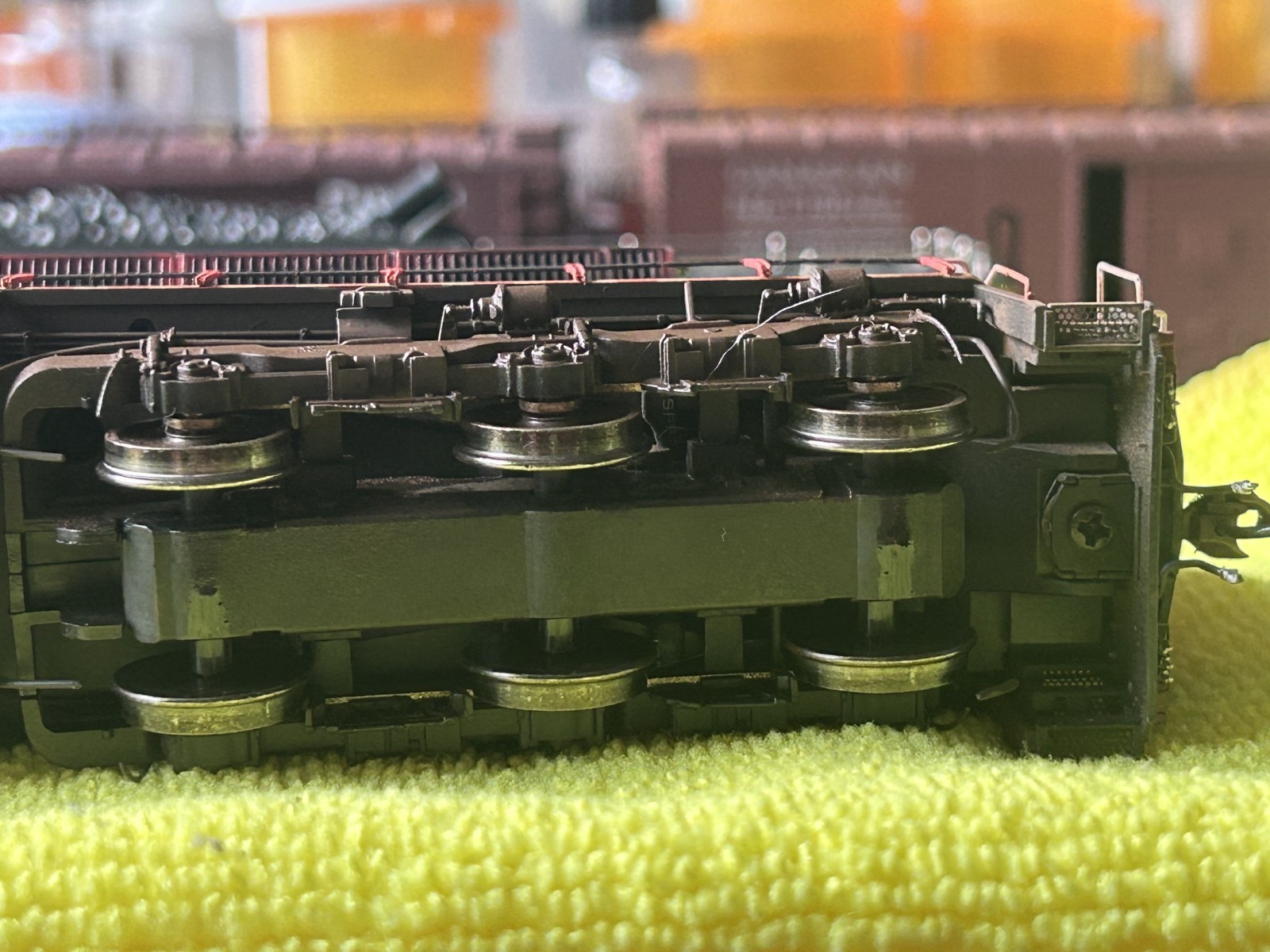 Athearn Genesis HO Scale CP SD90MAC-H Phase II– DCC/Sound/ Weathered/ Keep Alive