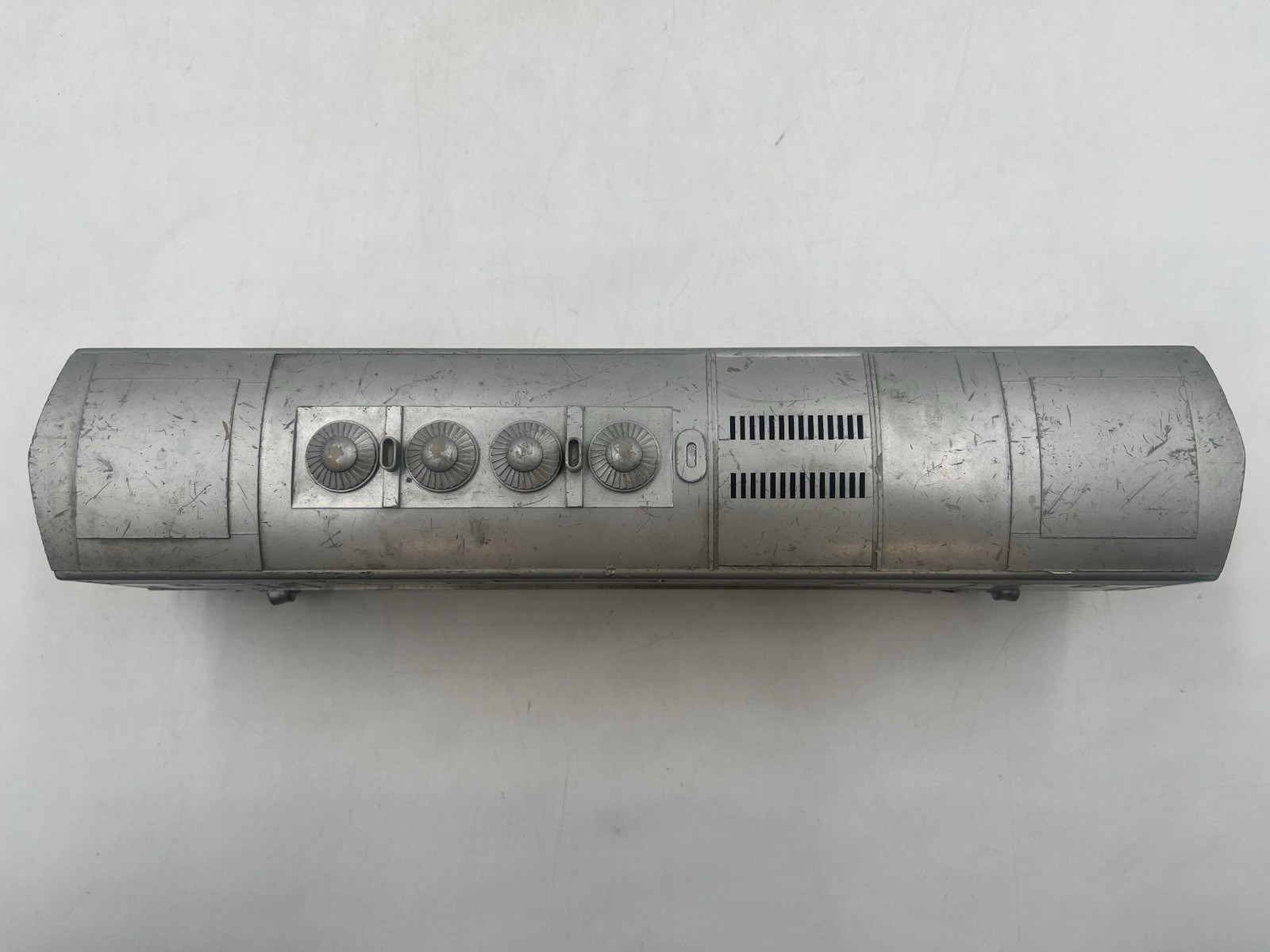 LIONEL POSTWAR 2343C SANTA FE F-3 “B” UNIT DIESEL – NON-POWERED
