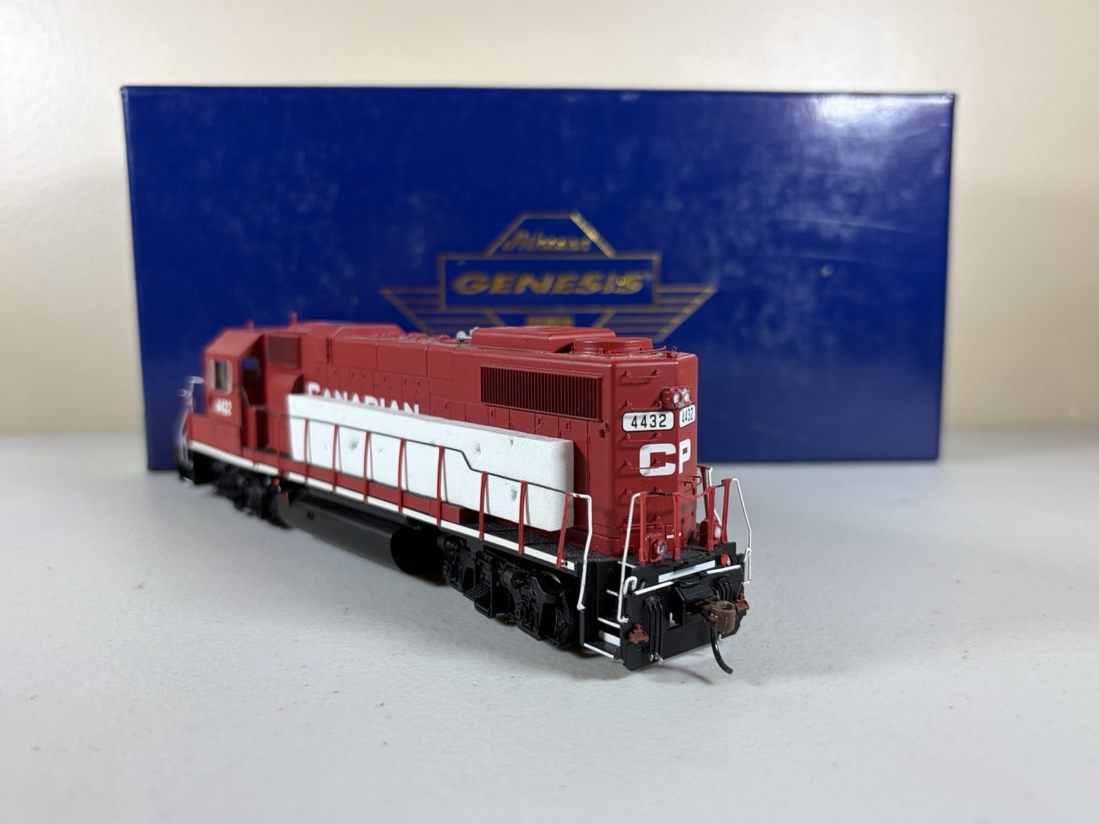 HO Athearn Genesis DCC Sound Canadian Pacific GP38-2 #4432