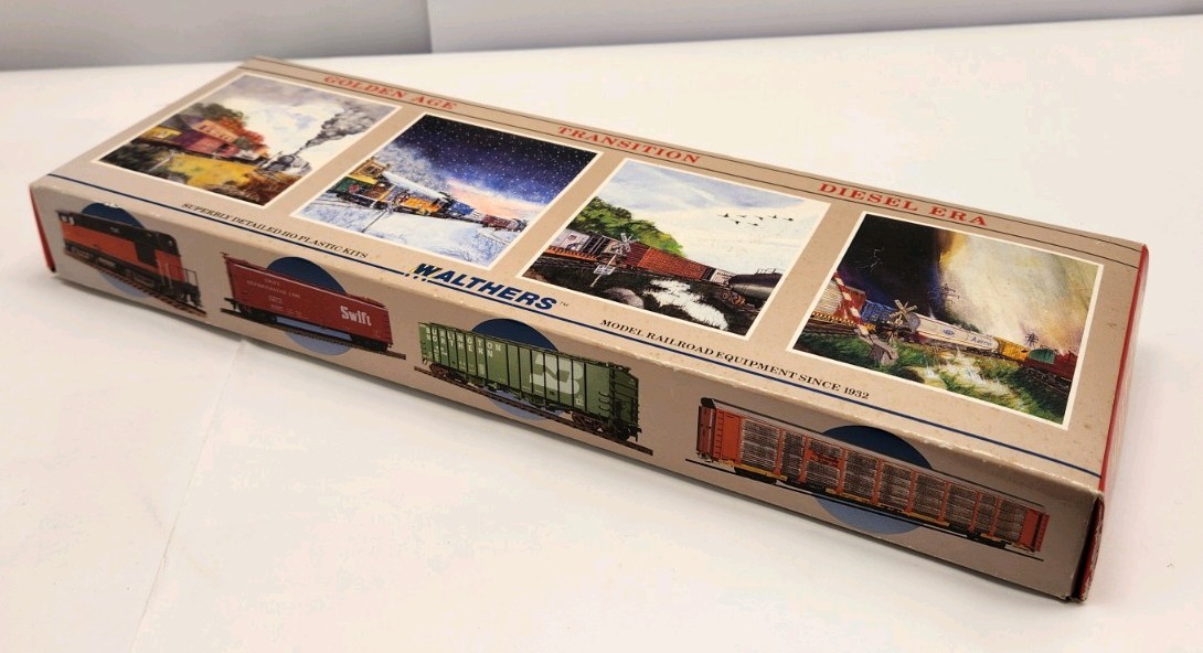 Walther’s HO 89′ ENCLOSED AUTO CARRIER SANTA FE #912148 NOS B91