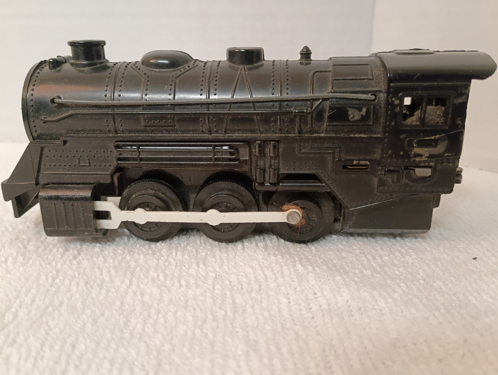 Lionel O Gauge 1:48 Steam Locomotive 2-6-4 AC 3-Rail Black
