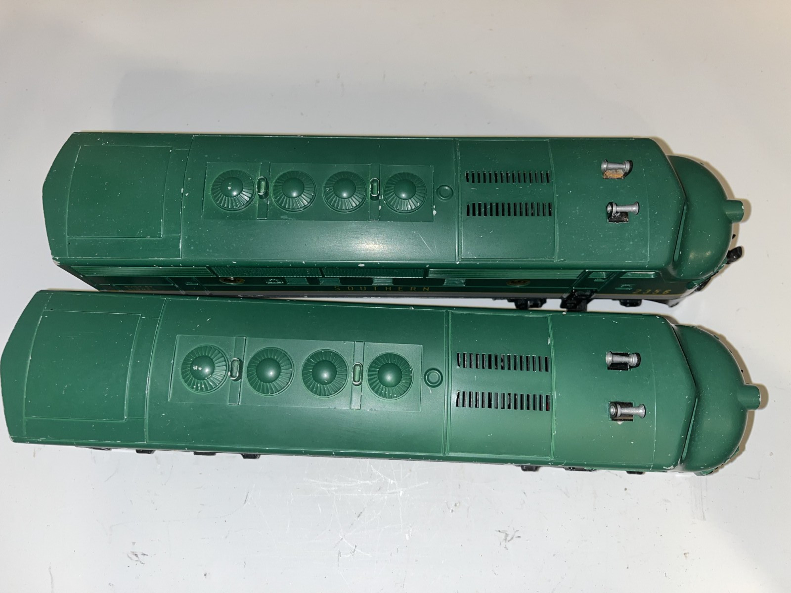 Lionel Postar 2356 Southern F-3 AA Units – Tested, Runs Great.