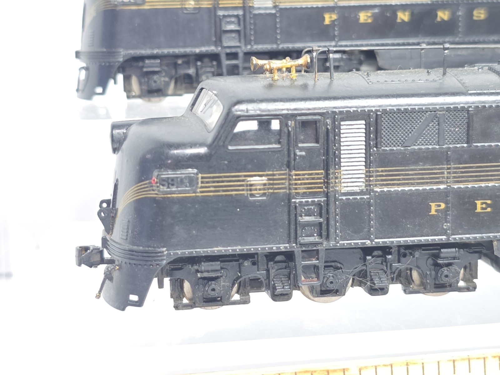 2 Custom Roco HO Scale Pennsylvania PRR 5900 5901 E7 A Diesel Loco Read Desc.