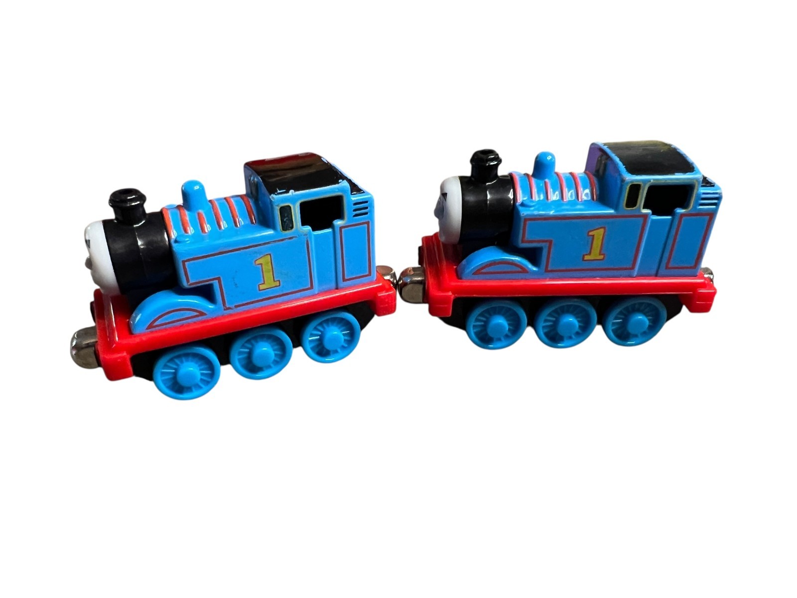Thomas & Friends Take-n-Play Diecast Thomas Engines & Cargo Car Lot 2009 Mattel