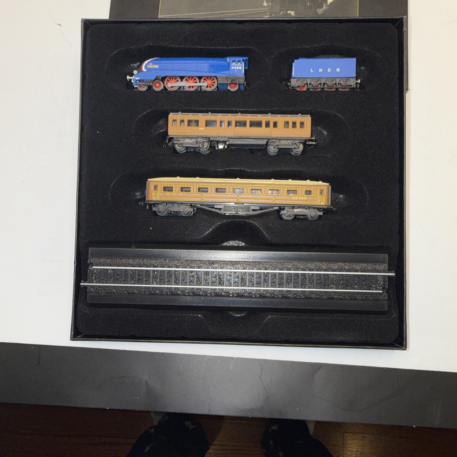 ATLAS EDITIONS 1/220 Z GAUGE MINITRAINS MALLARD DIECAST LOCOMOTIVE LOCO