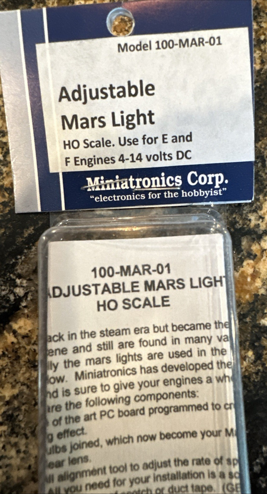 Miniatronics Corp. HO Model 100-MAR-01 Adjustable MARS Light for E & F Units NIP