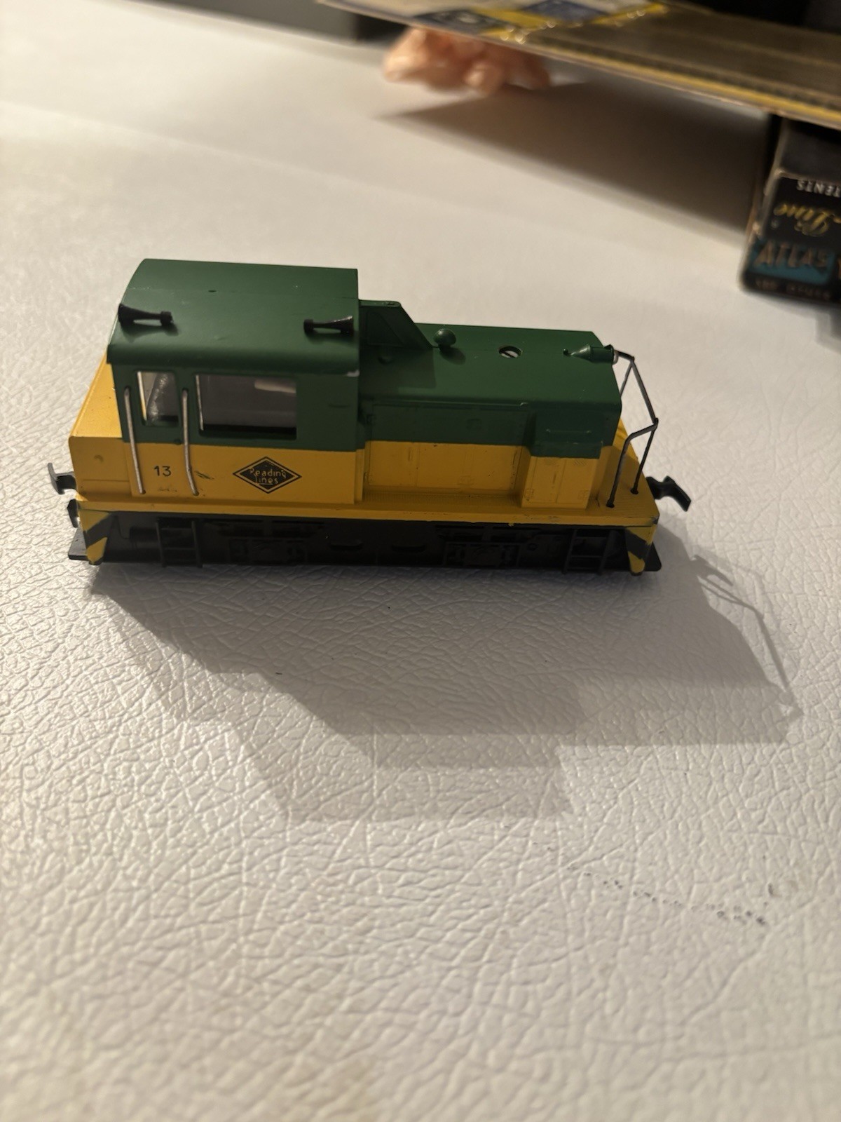 Vintage HO Scale Reading Lines 13 Train Engine