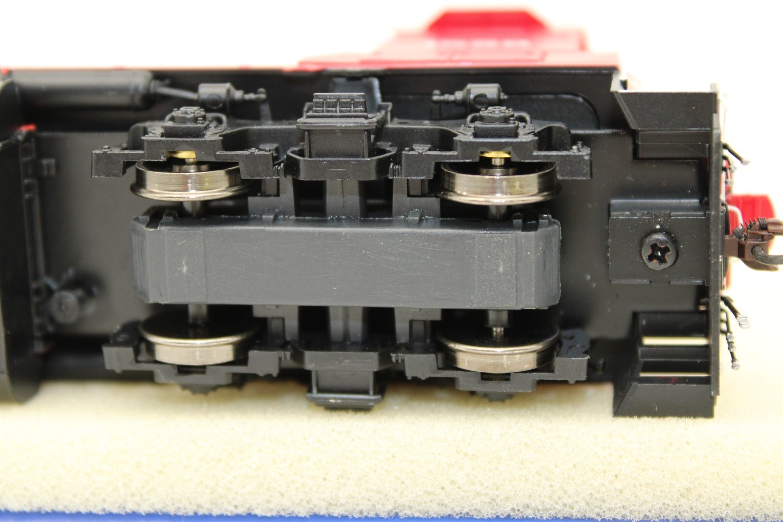 Athearn Genesis HO Scale SOO Line MP15AC Diesel Locomotive #1558 DCC Sound