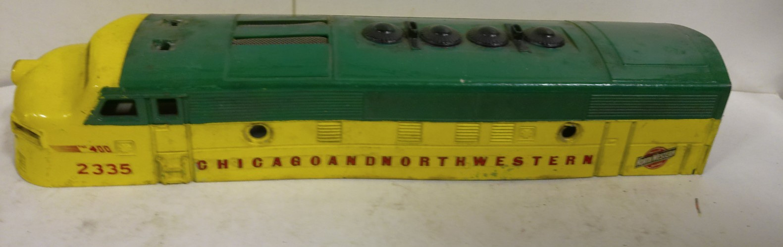 CUSTOM PAINTED LIONEL F3 DIESEL SHELL W/SCREENED VENT FOR REPAINT OR RESTORATION