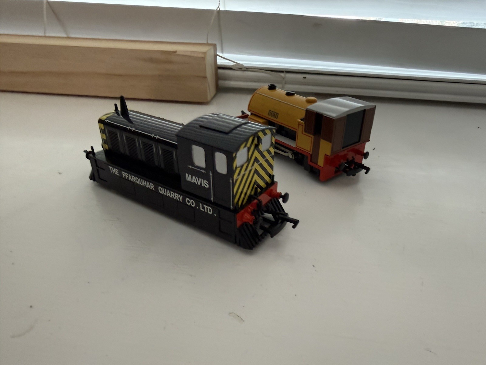 Hornby Bachmann HO OO Thomas & Friends Diesel Locomotives Mavis & Ben Analog