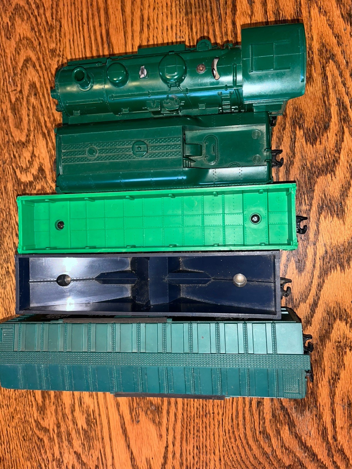 Vintage Lionel Train 8302 Southern Express Locomotive O Gauge Train Set