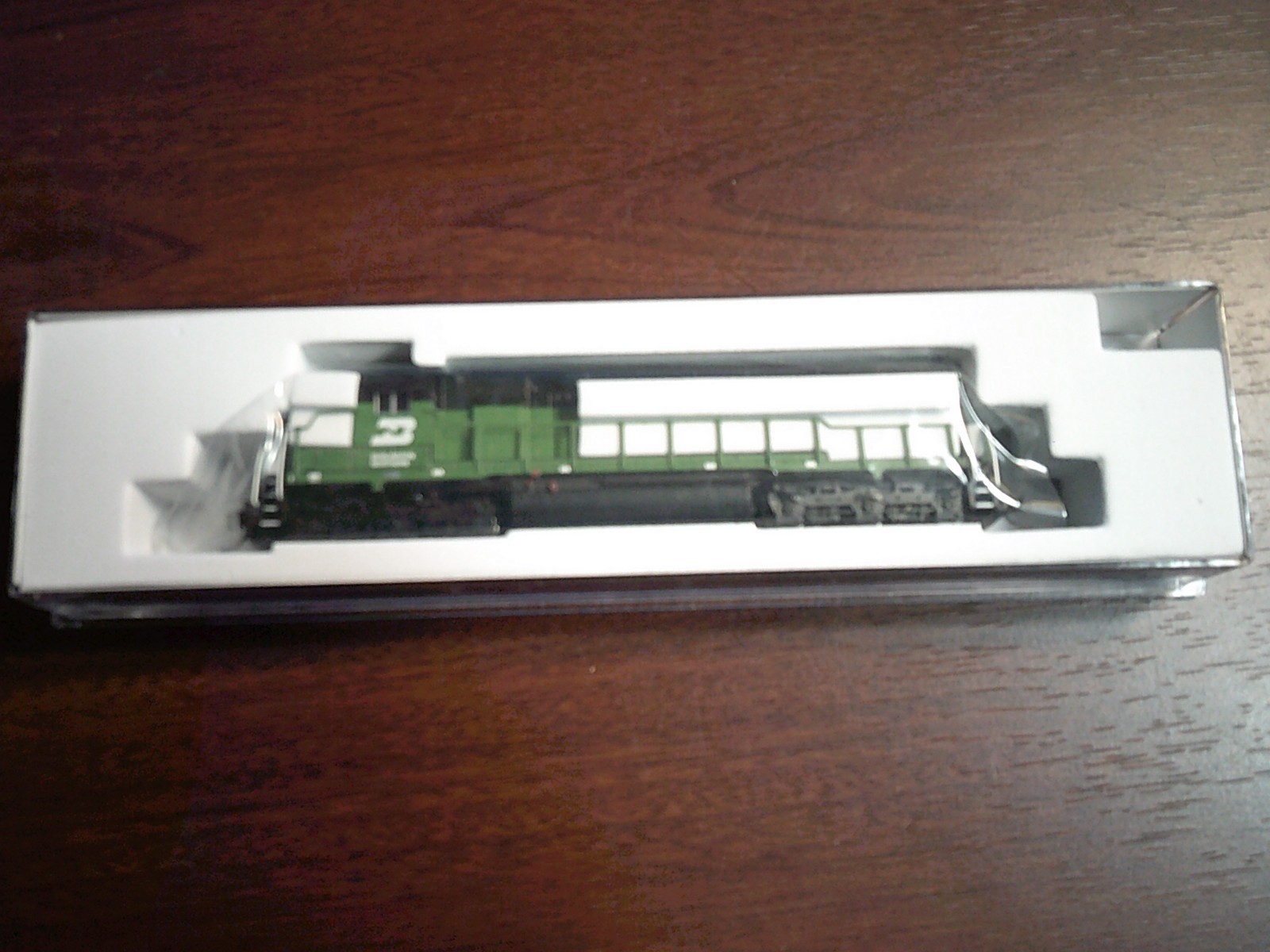 n scale locomotive