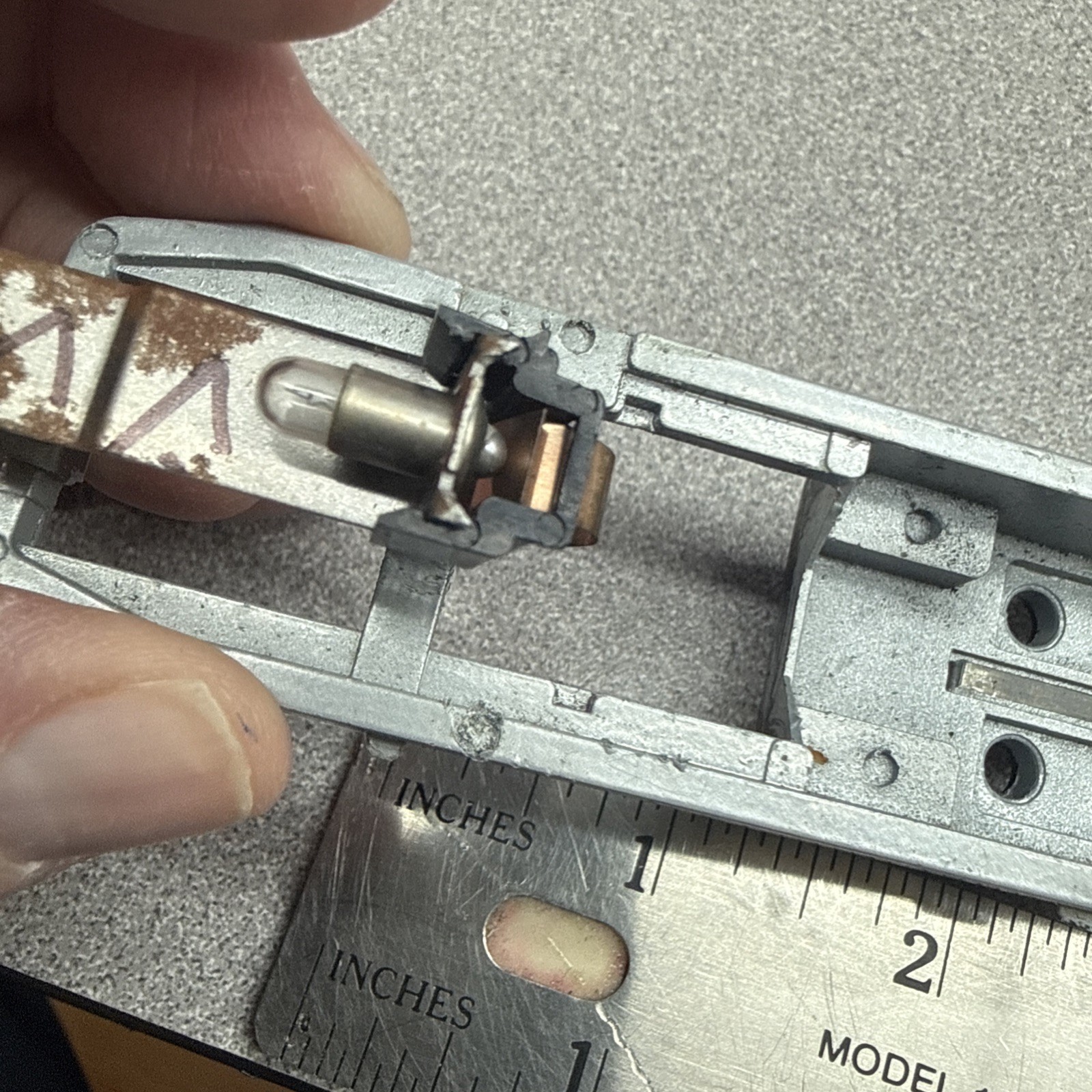 F7A – F7B Athearn 42005 Ho Scale metal Underframe Chassis W Working Headlight