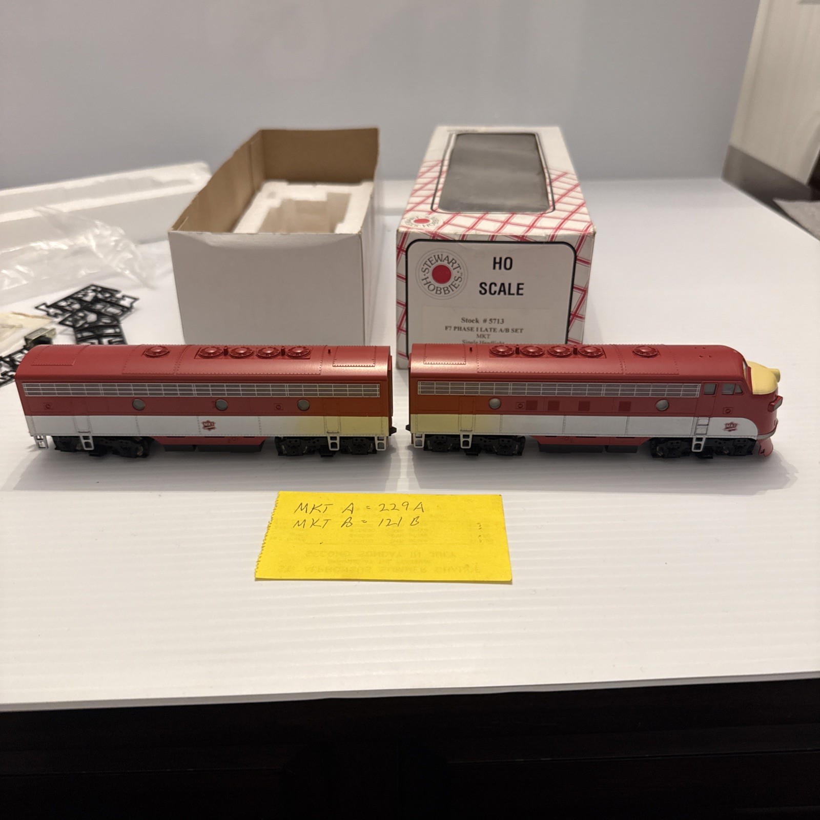 Stewart Ho, F7 Phase 1 Late A/B Set MKT Single Head Light. New