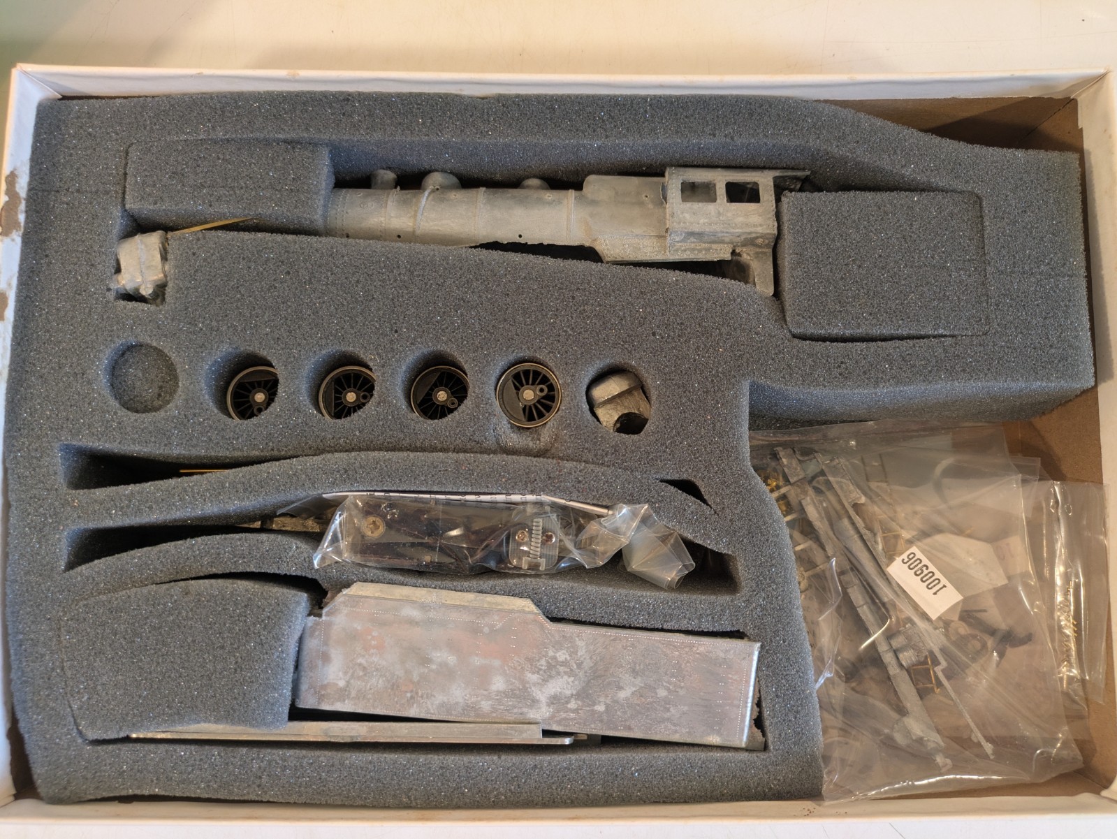 HO 2-8-0 w/ Tender H-9 Consolidation PRR Pennsylvania Kit RARE! NIB NOS # 100900