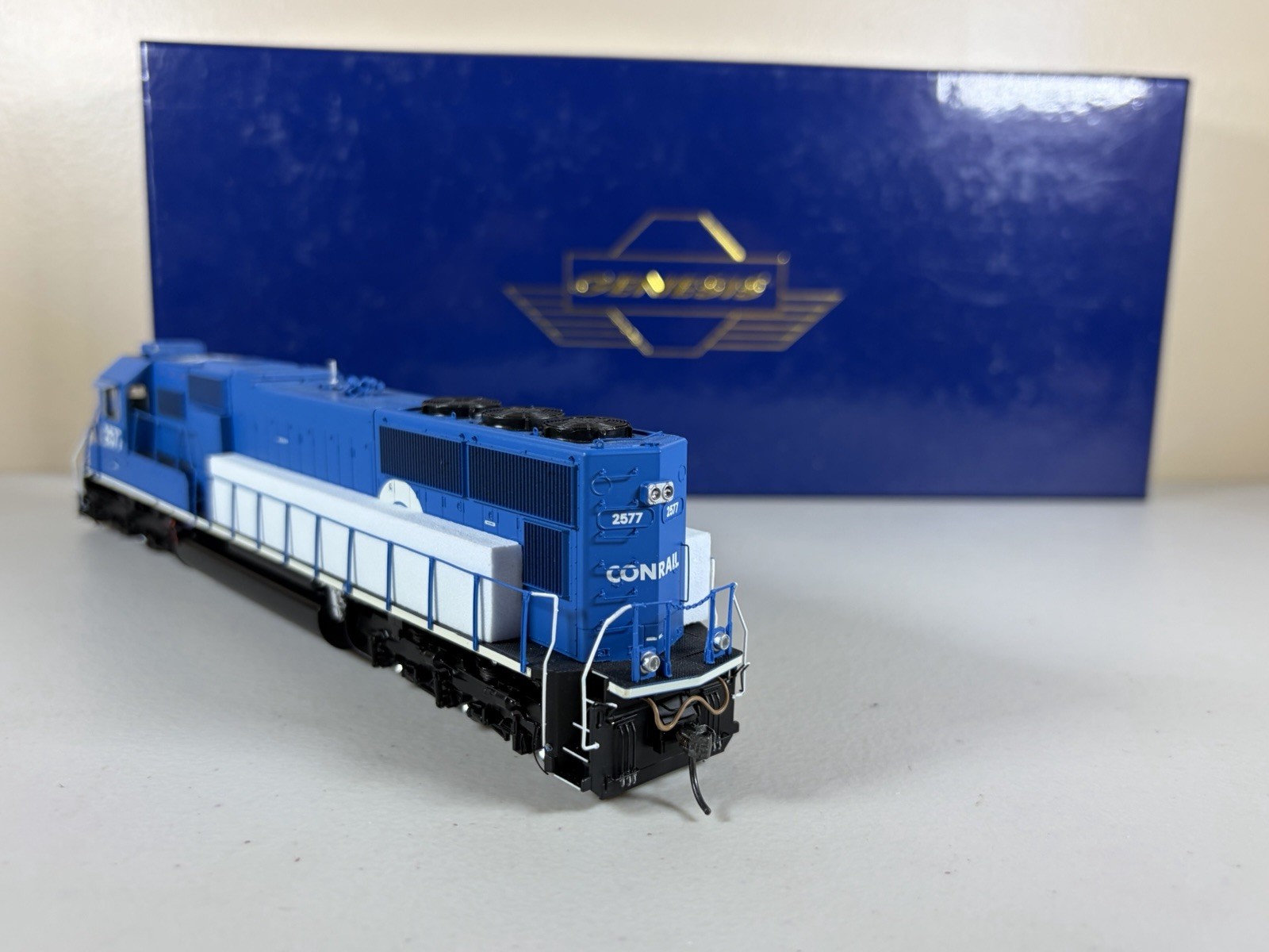 HO Athearn Genesis DCC Ready Conrail SD70 #2577