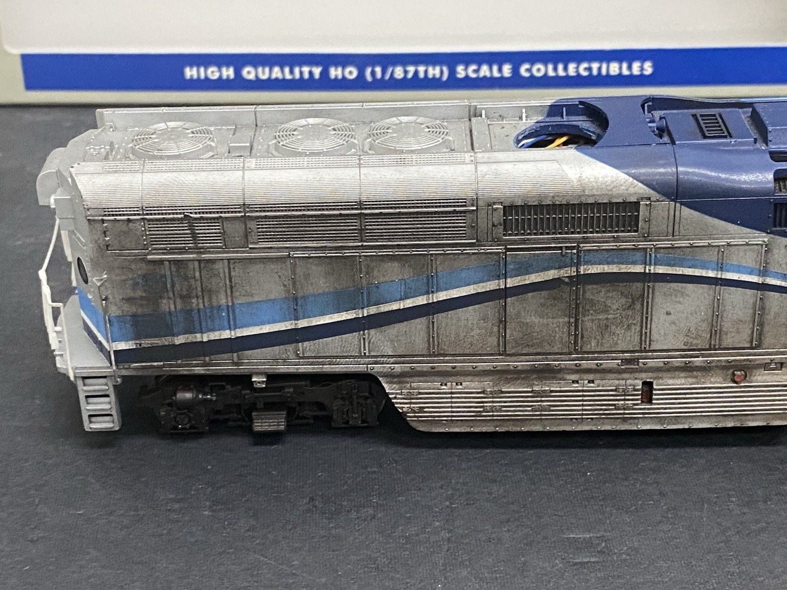 Athearn 399334 HO Scale AMT #1328 DCCMRC 1651 Diesel Engine Weathered READ 915