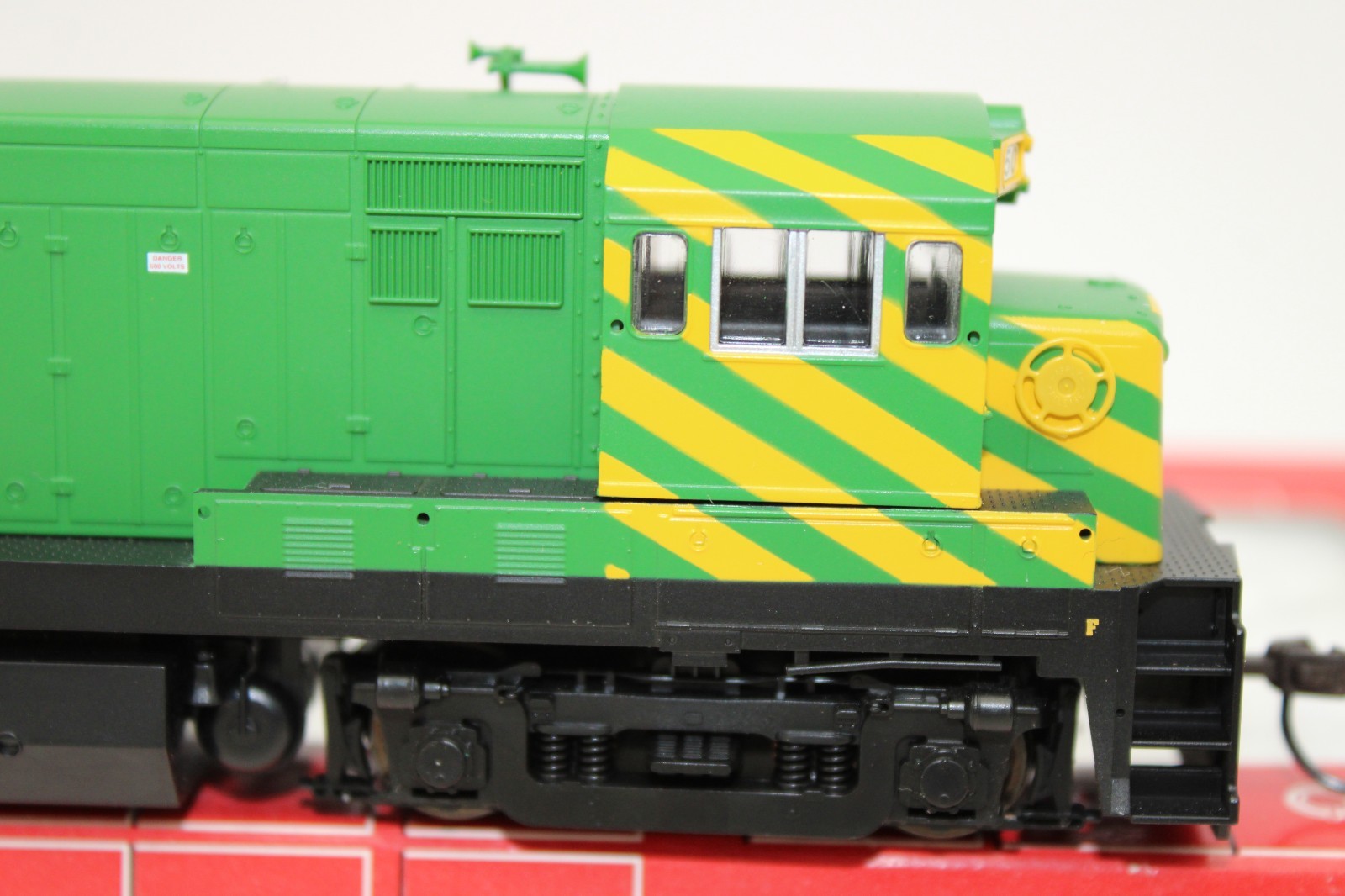 Atlas HO Scale MKT Missouri Kansas Texas GE U23B Diesel Locomotive #350 DCC Rdy