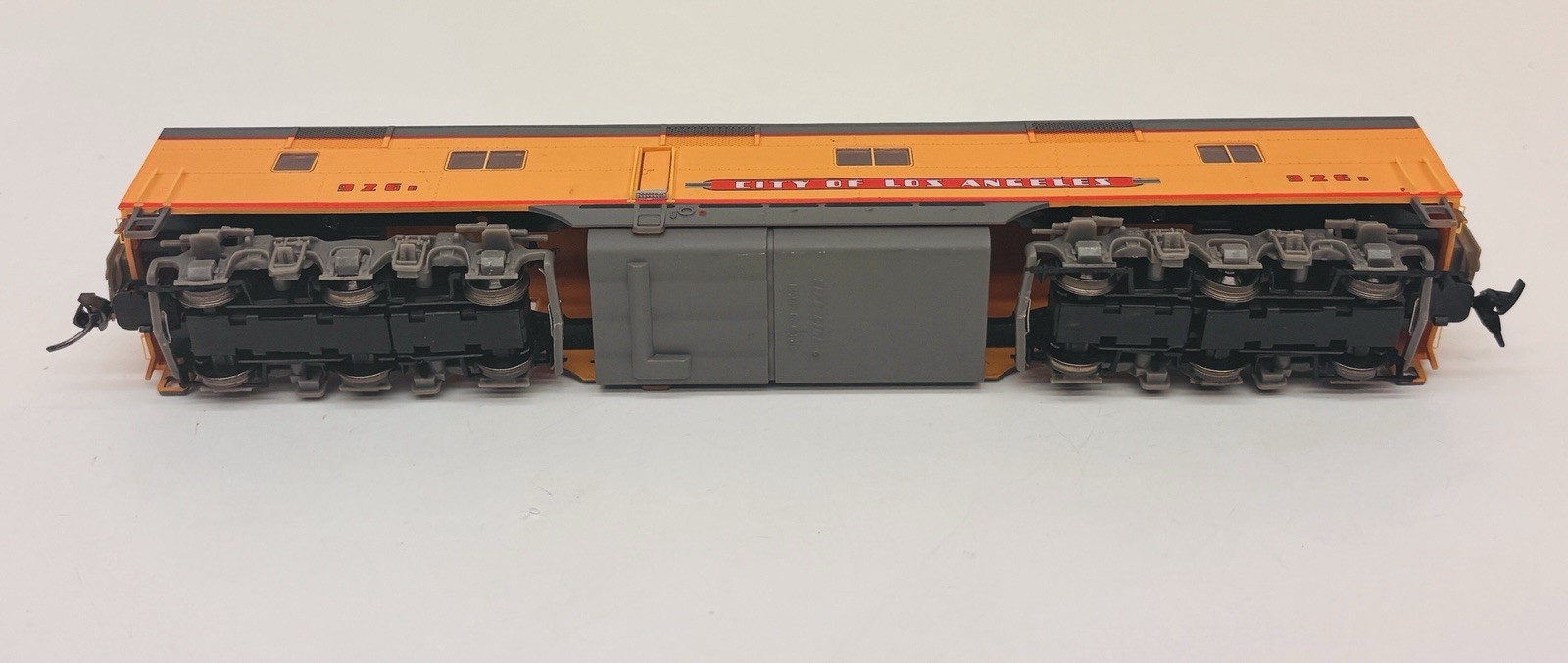 Proto 2000 HO UP City of Los Angeles E7 Powered 924A & E6B Non Powered 926B