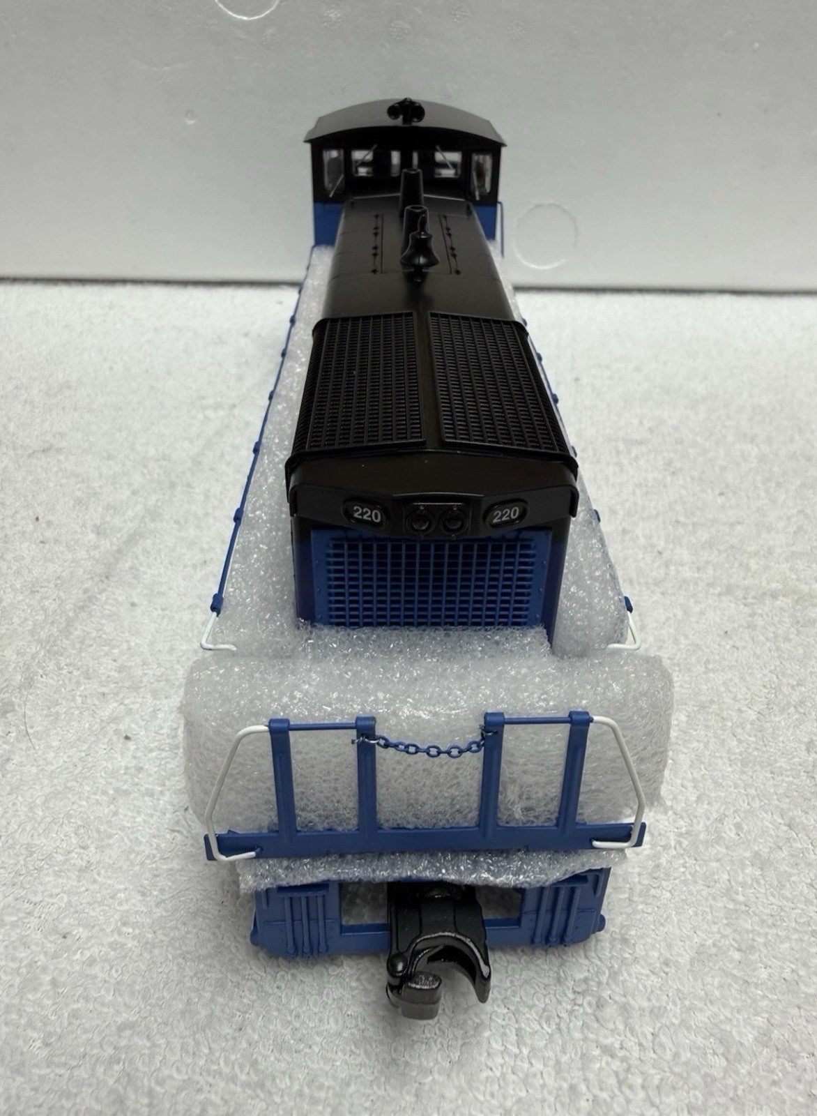 MTH (RAILKING SCALE) GMTX #220 MP15DC SWITCHER DIESEL PS3! 30-21011-1 USA FLAG