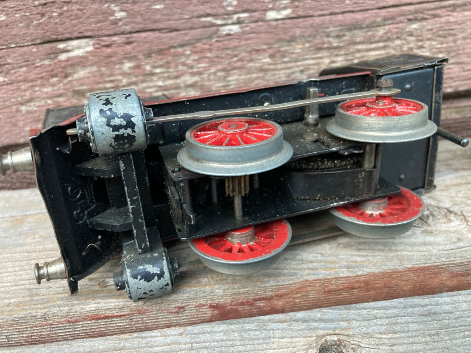 VTG MARKLIN R 880 CLOCKWORK LOCOMOTIVE & R 899/0 COAL TENDER O SCALE
