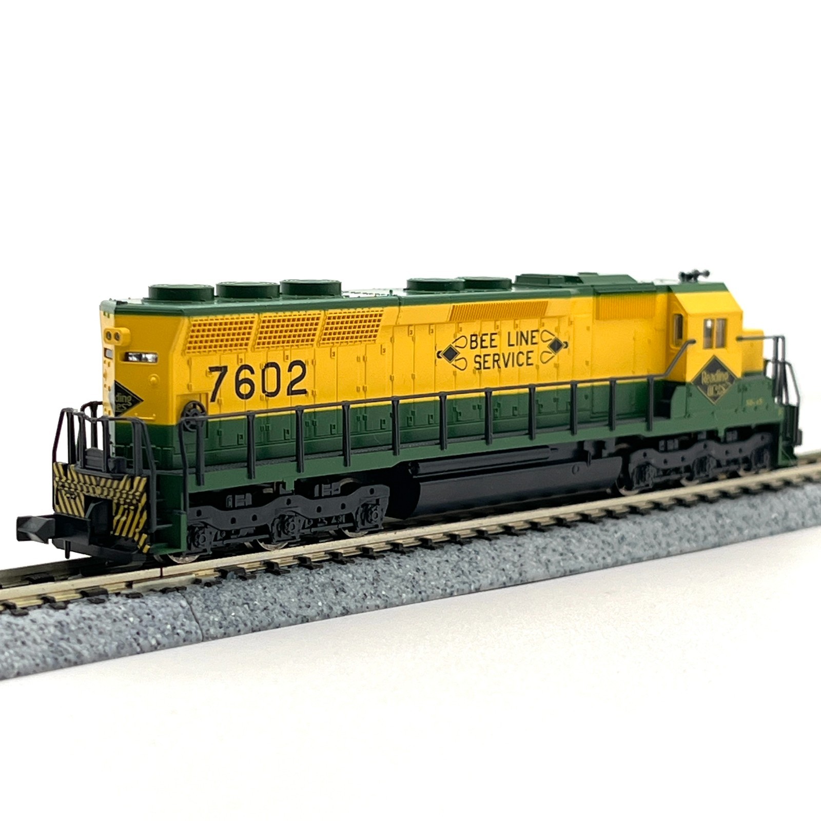 Kato N Scale 176-3115 Reading Bee Line EMD SD45 Diesel Locomotive 7602 Std DC