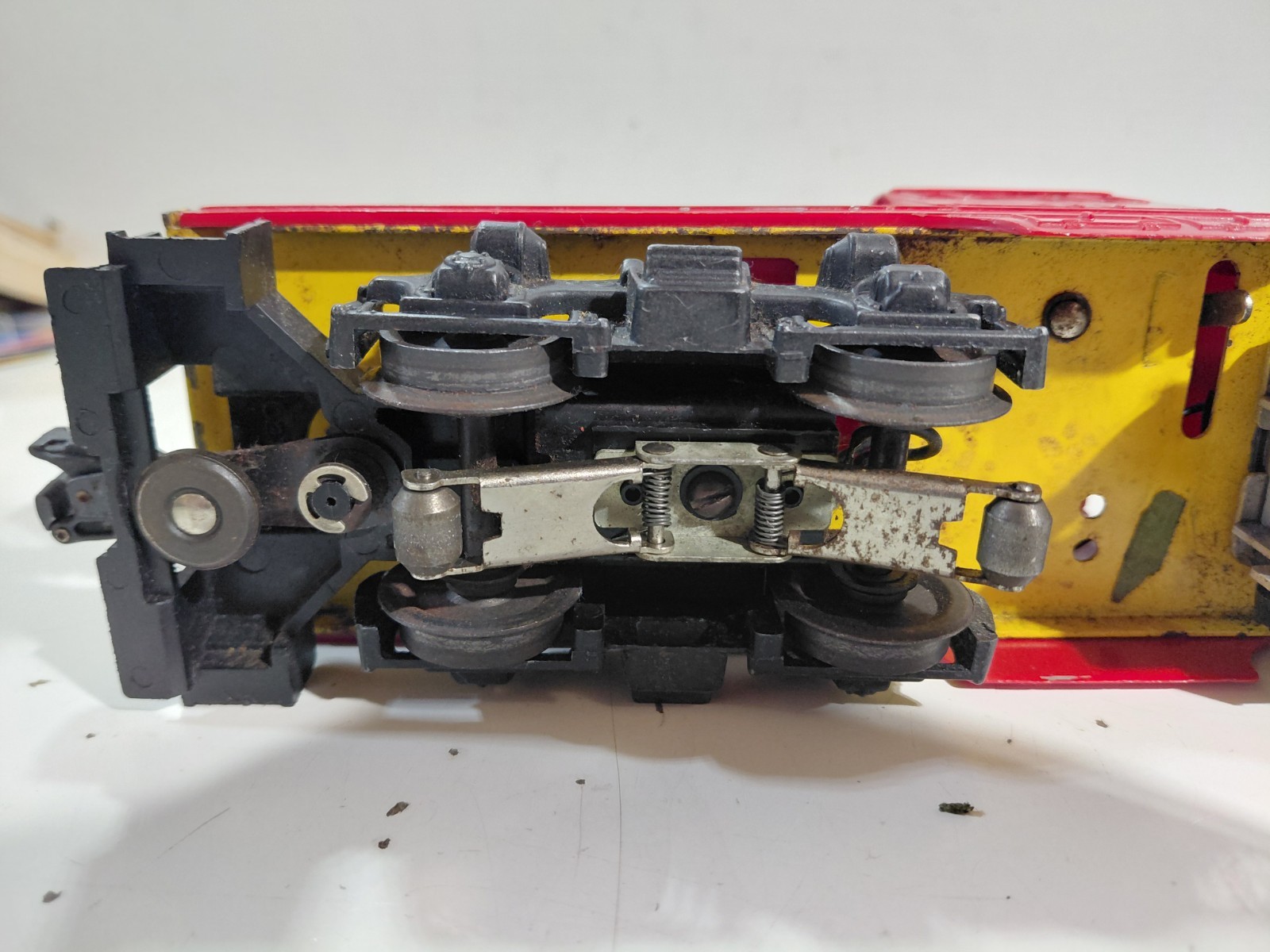 Lionel Train O Gauge Model Railroad Red GE 44 Ton Diesel Switcher Engine