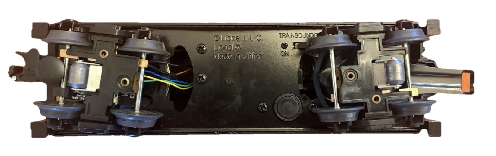 Lionel ~ 1:48 Scale O-Gauge New York Central System Tender Car with Rail sound