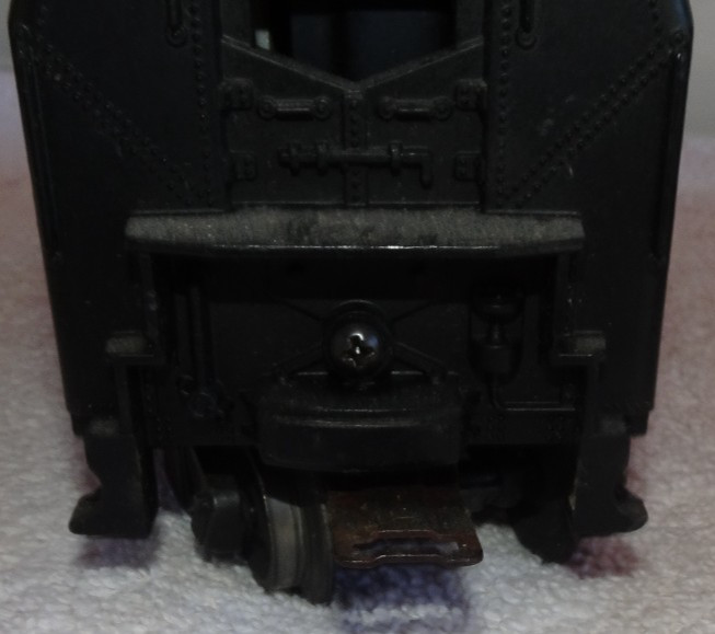 Lionel 665 Locomotive + 6026w Tender