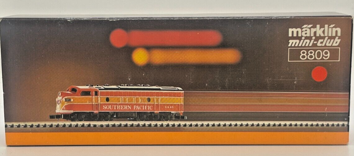 Z Scale Marklin 8809 “Southern Pacific” Daylight F7A Diesel 5 pole motor Org Box