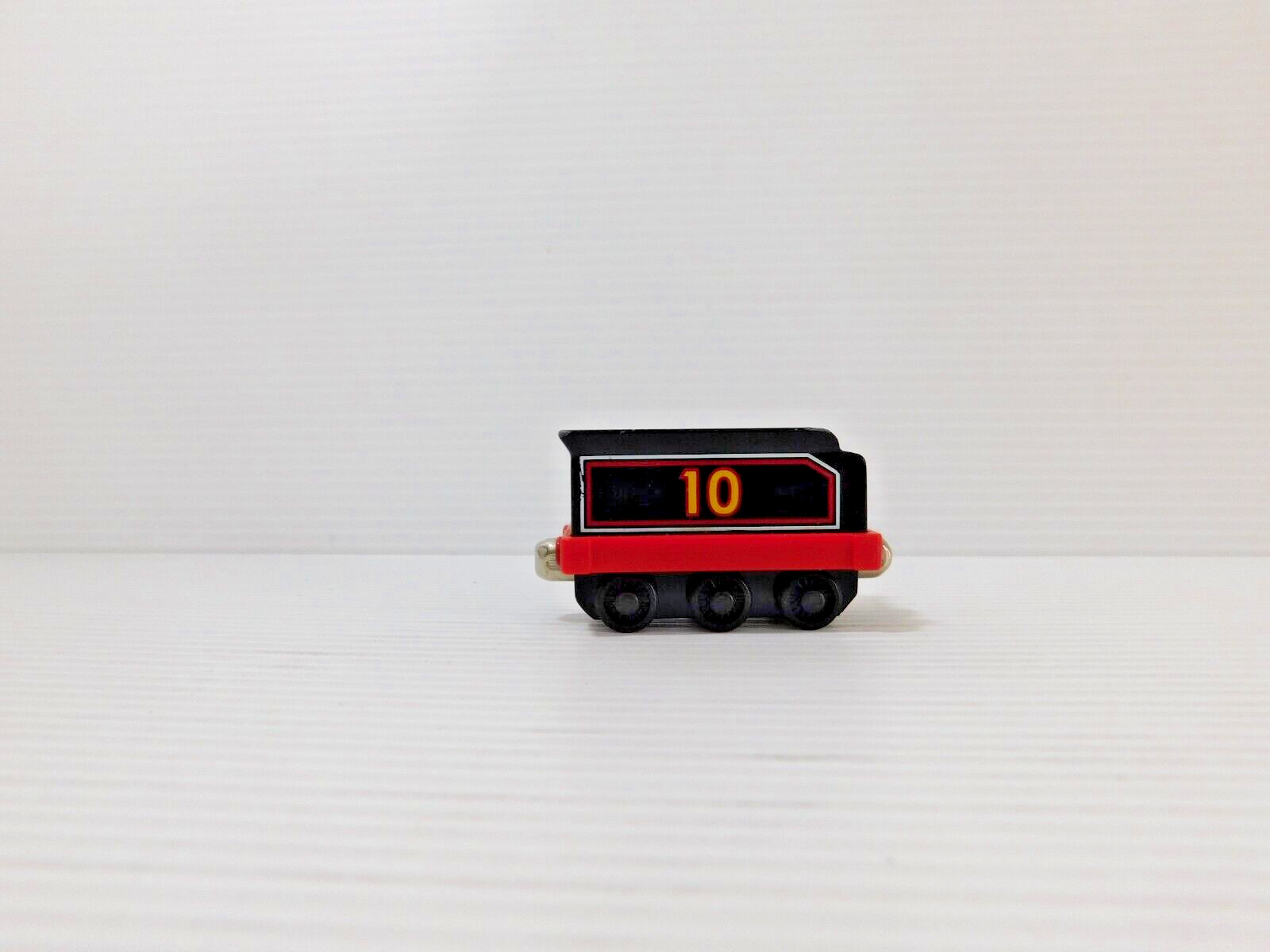 Thomas The Train Take Along & N Play Metal Magnetic #10 black BOX coal CAR