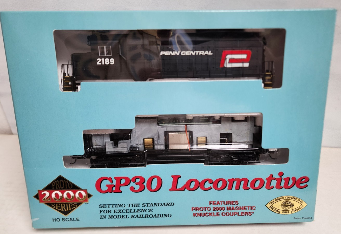 Life Like PROTO 2000 21551 HO GP30 PENN CENTRAL 2189 DCC New gears Kadee Install