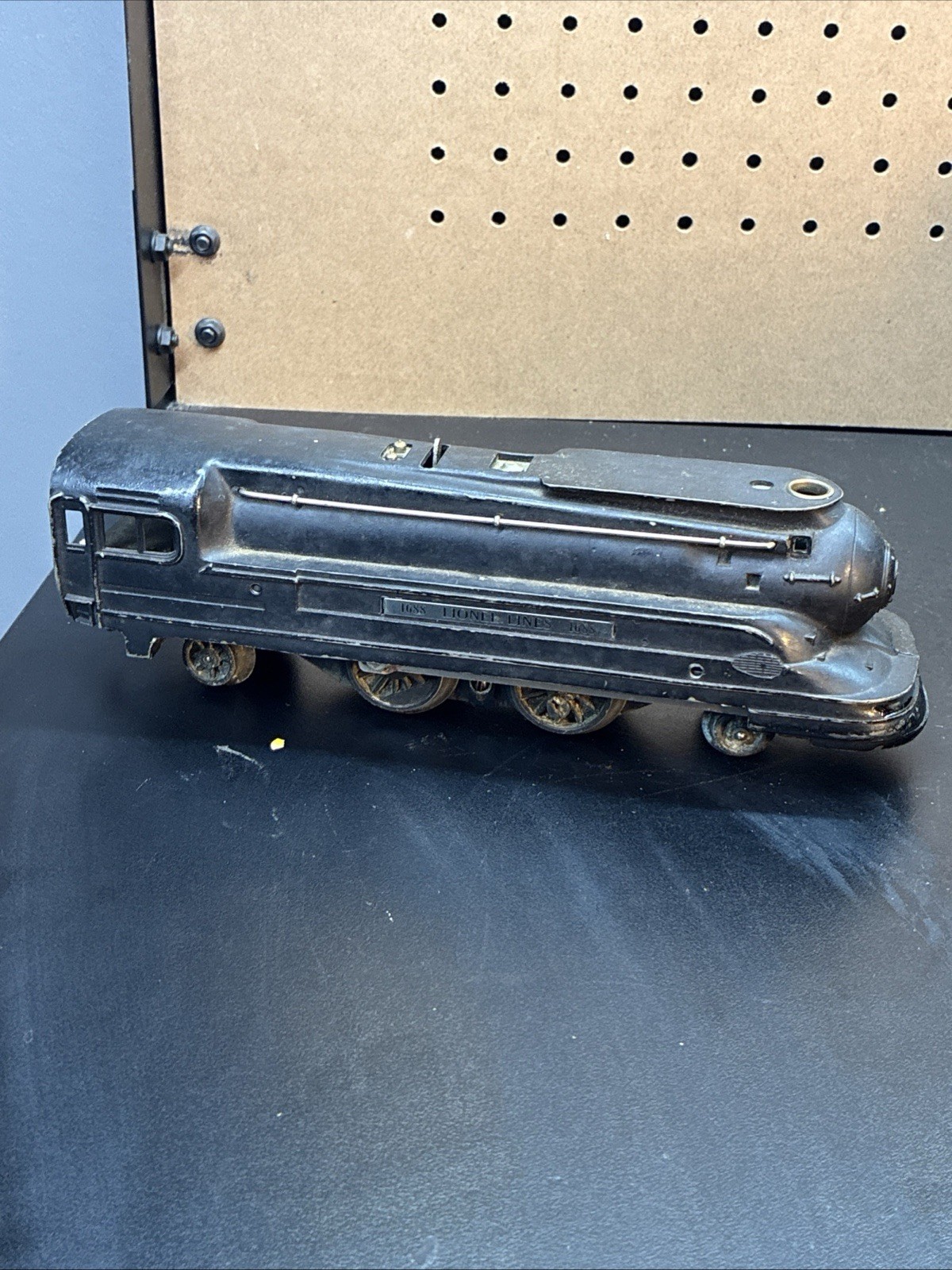 Vintage Lionel Lines 1688 Torpedo 2-4-2 Steam Locomotive Untested