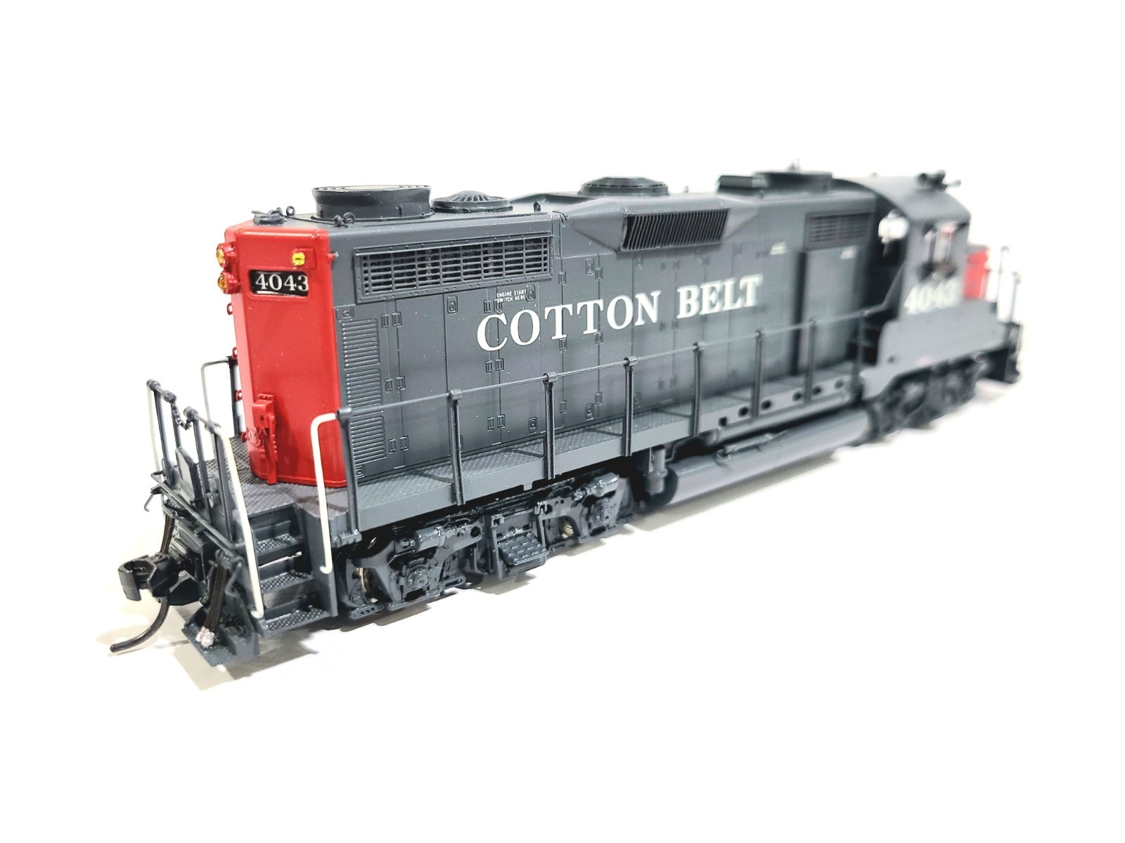 Overland OMI SSW EMD GP20 Cotton Belt #4043 HO Brass Model #5963 CP