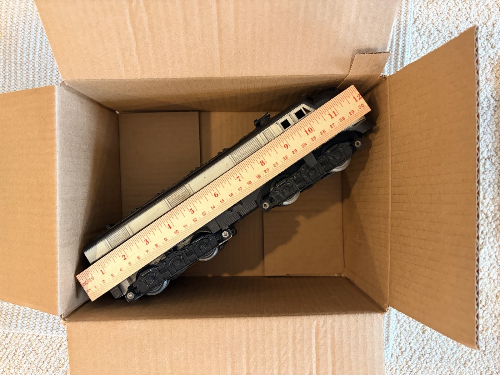 Vintage O Gauge New Haven NH F Unit A-B Diesel Locomotive Set #2002 Untested