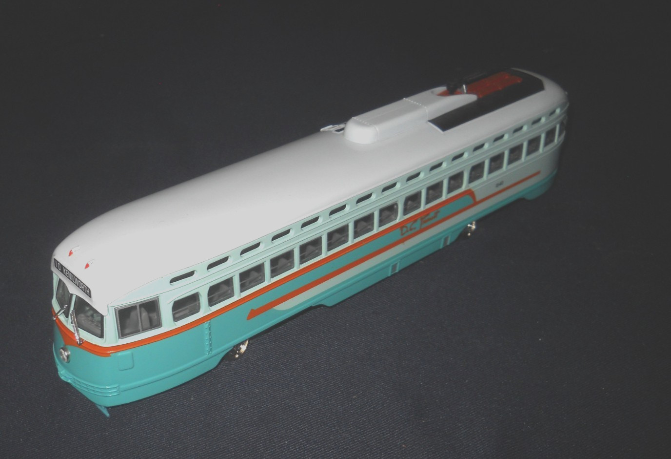 O Scale Corgi St. Louis PCC Unpowered DC Transit Kenilworth #1540