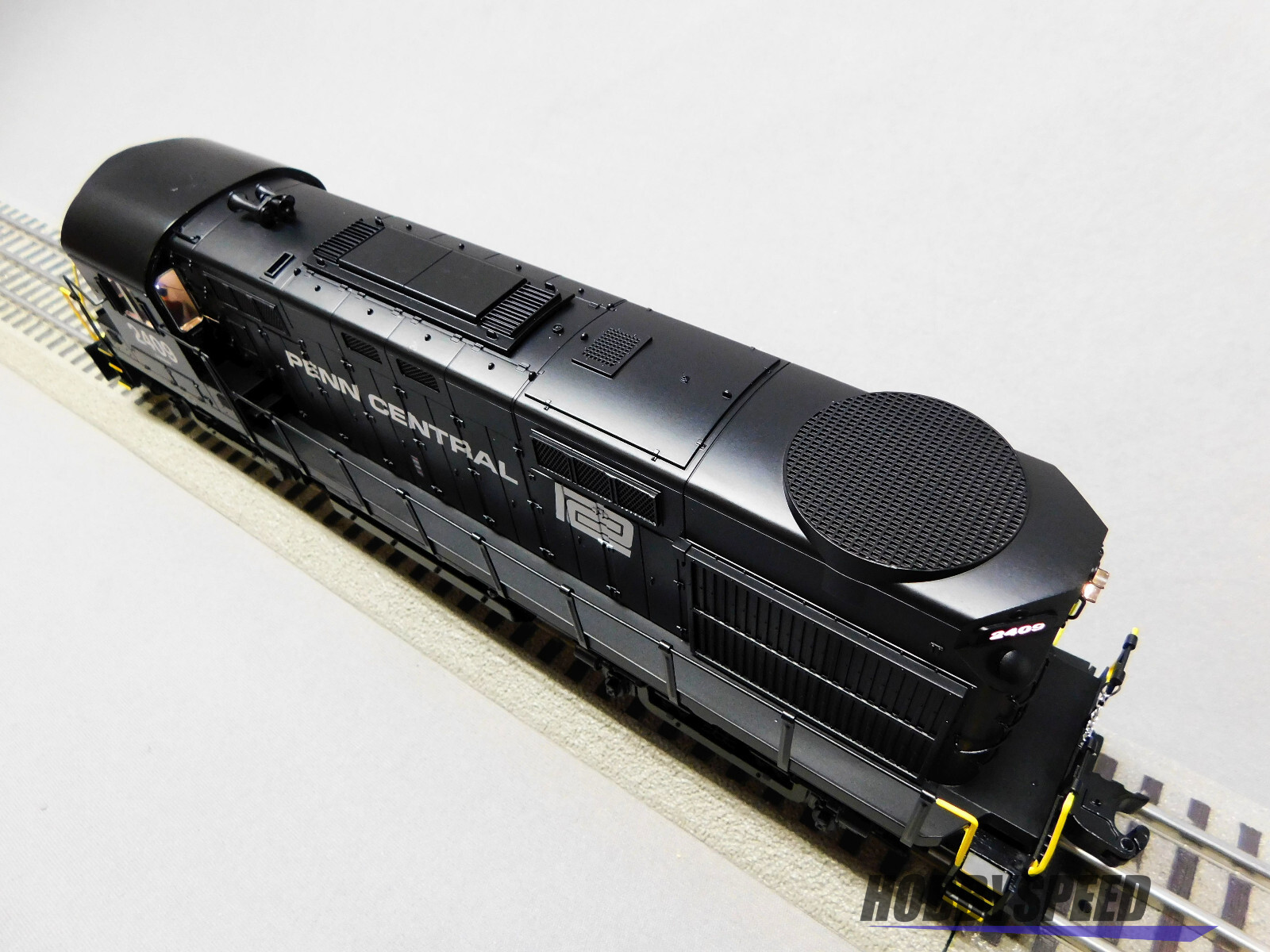 LIONEL PC LEGACY RS-27 DIESEL LOCOMOTIVE ENGINE #2409 O GAUGE train 2233362 NEW