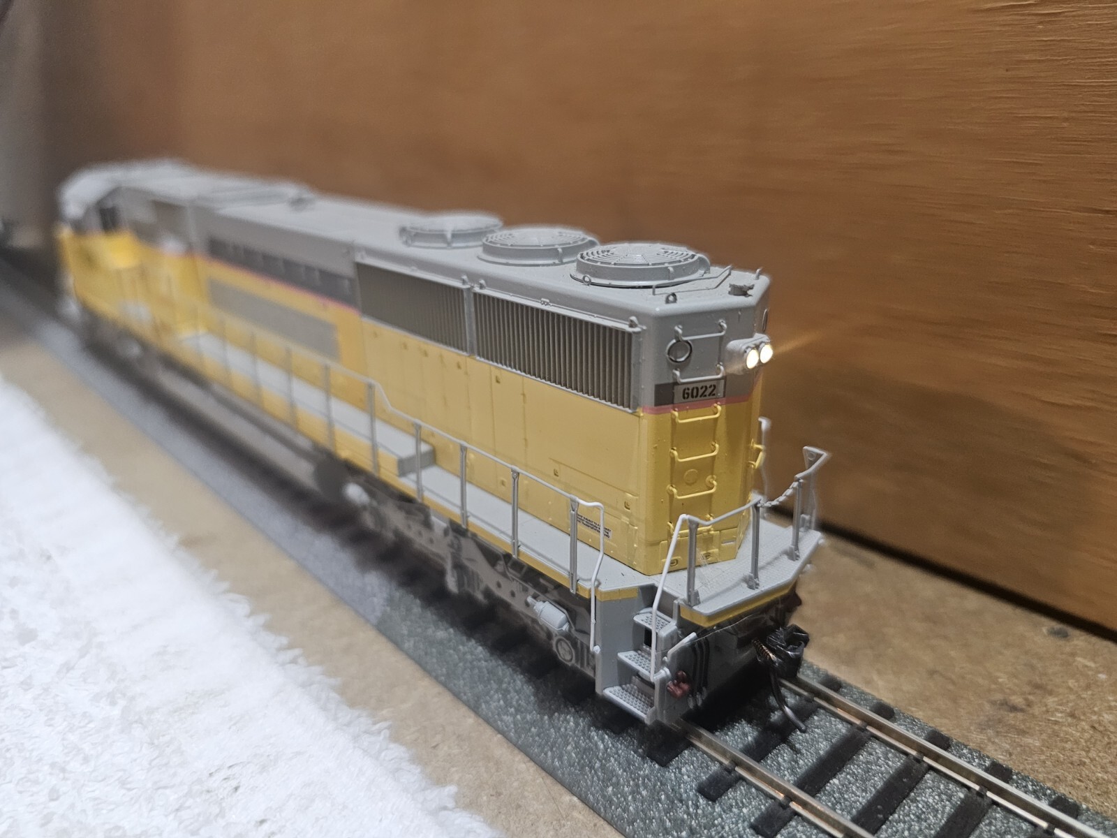 ATHEARN ATHG 75629 WEBB ASSET MANAGEMENT SD60M TRI CLOPS RD 6022 TSUNAMI SOUND