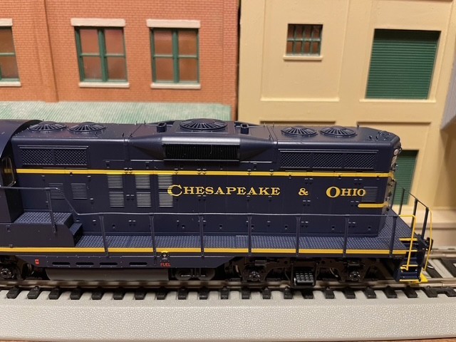 910-10493 Chesapeake & Ohio GP9 #5924 in Standard DC with detail parts added.