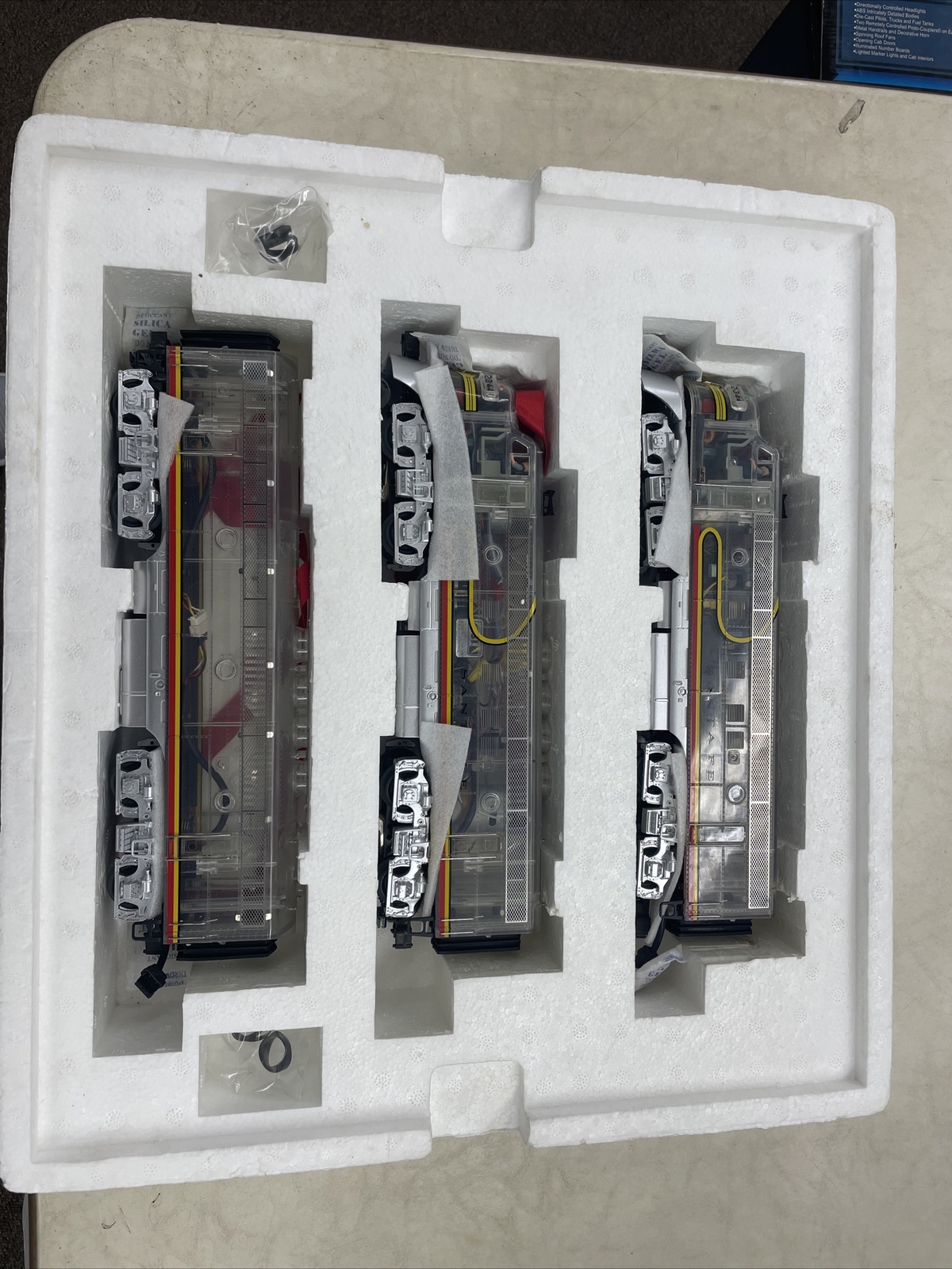 MTH 20-80002A DAP Santa Fe F3s — New w/ Fresh Battery •