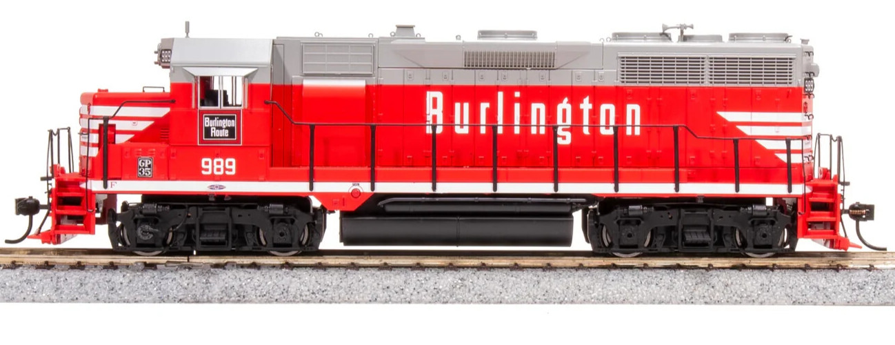 BROADWAY LIMITED 7534 HO EMD GP35, CBQ 989, CHINESE RED, PARAGON4 SOUND/DC/DCC