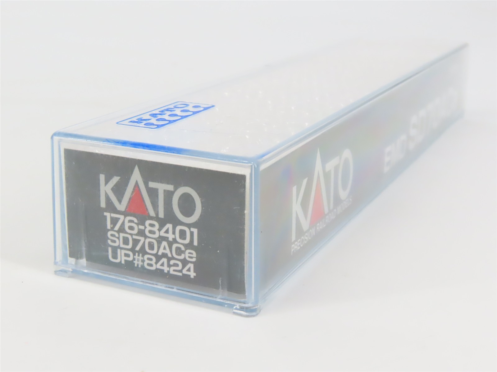 N Scale Kato 176-8401 UP Union Pacific SD70ACe Diesel Locomotive #8424