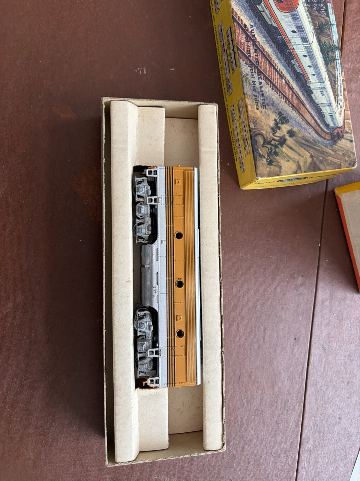 Anthearn Miniture Trains Passenger Series F7 Diesel HI-f Drive Ready -to-run